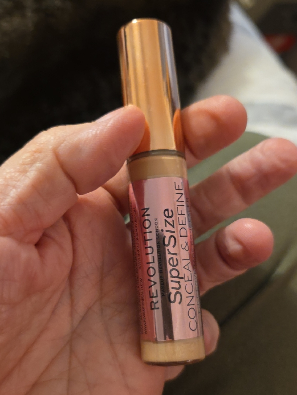 Revolution SuperSize Conceal & Define Concealer - Light